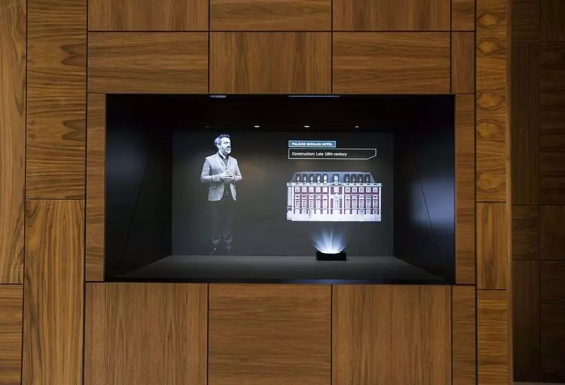 Hotel NH Collection Porto Batalha