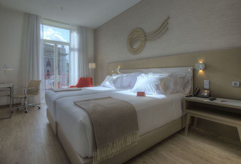 هتل NH Collection Porto Batalha