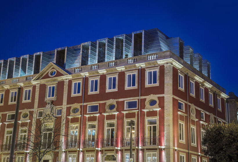 هتل NH Collection Porto Batalha