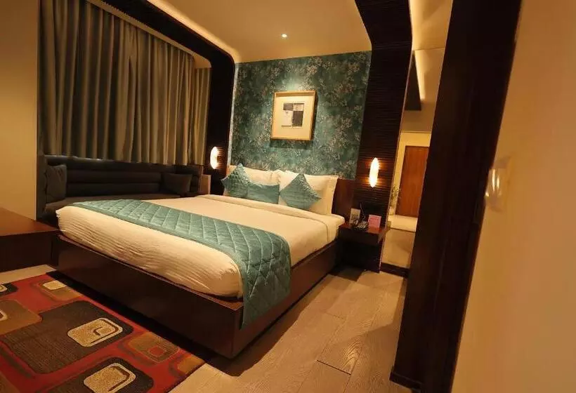 Отель Regenta Orko S Kolkata