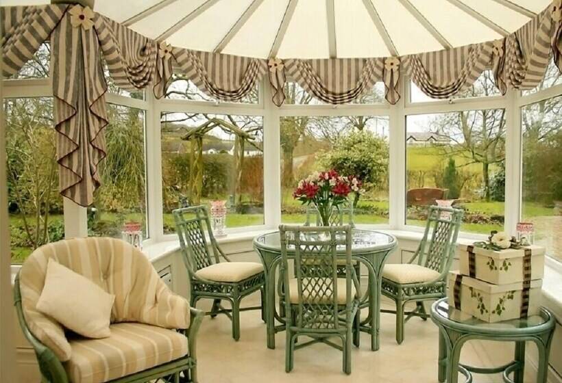 בית מלון כפרי Bessiestown Country Guesthouse