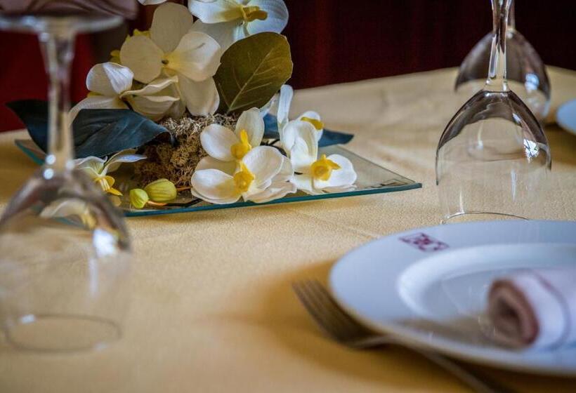 교외 호텔 Hostal Rural El Nacimiento