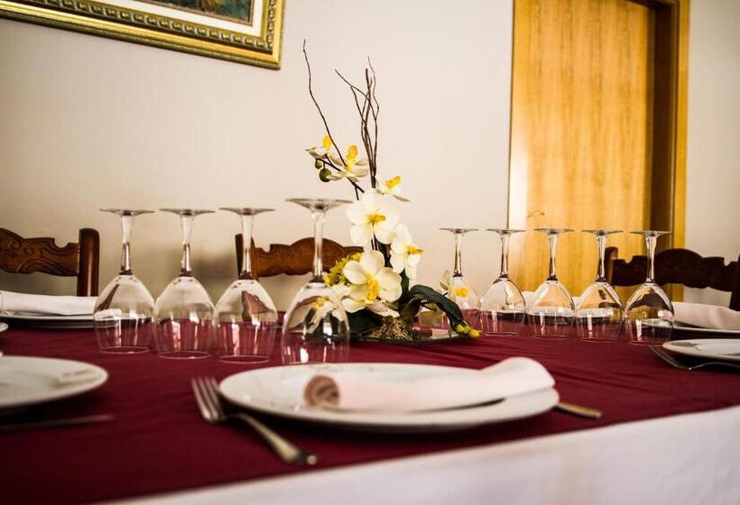 교외 호텔 Hostal Rural El Nacimiento