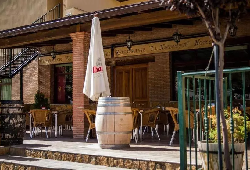 田舎風ホテル Hostal Rural El Nacimiento
