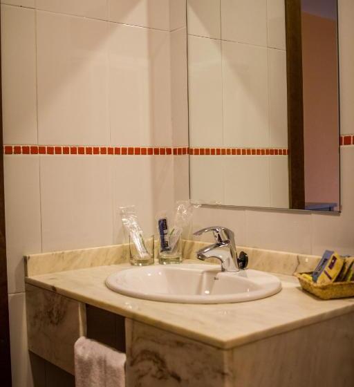 교외 호텔 Hostal Rural El Nacimiento