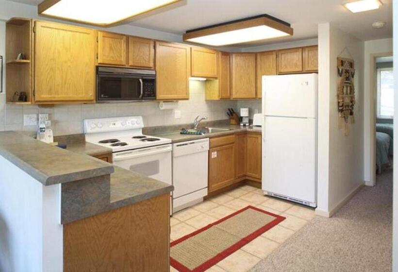 فندق Terracehouse   Coraltree Residence Collection