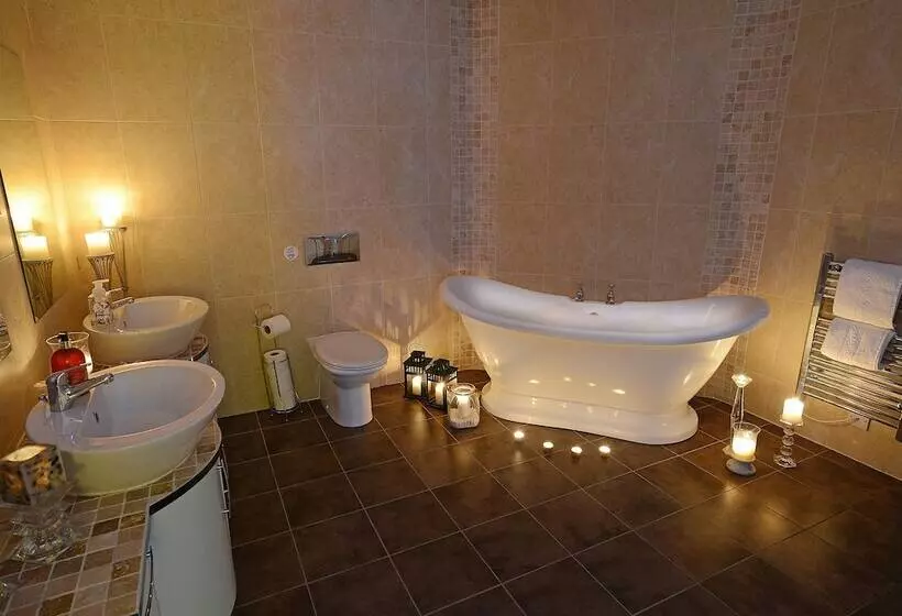 ホテル The Birley Arms