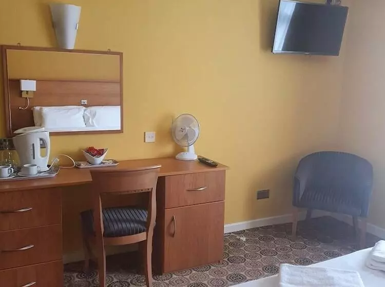 ホテル The Birley Arms