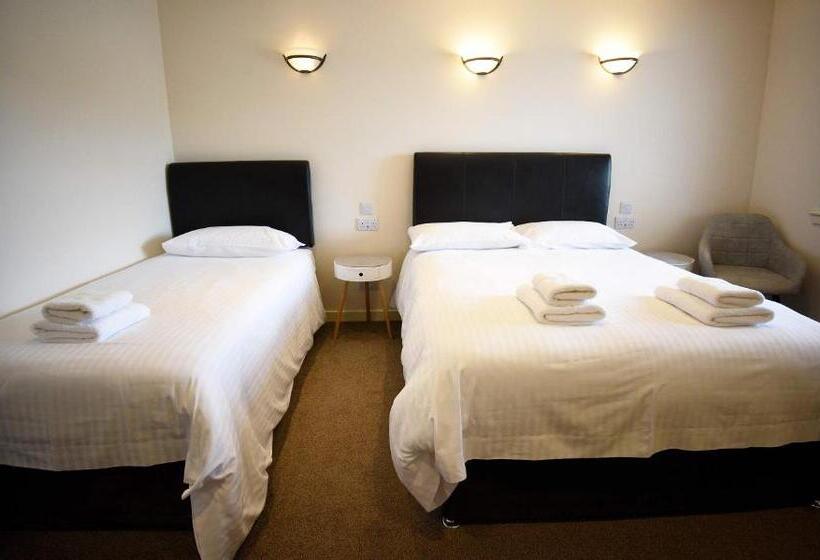 Hotel The Caledonian