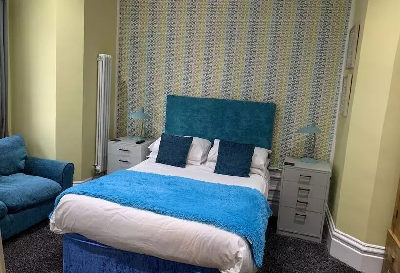 בית מלון כפרי The Fylde International Guest House