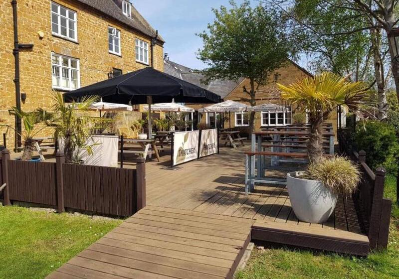 ホテル The World S End Northampton