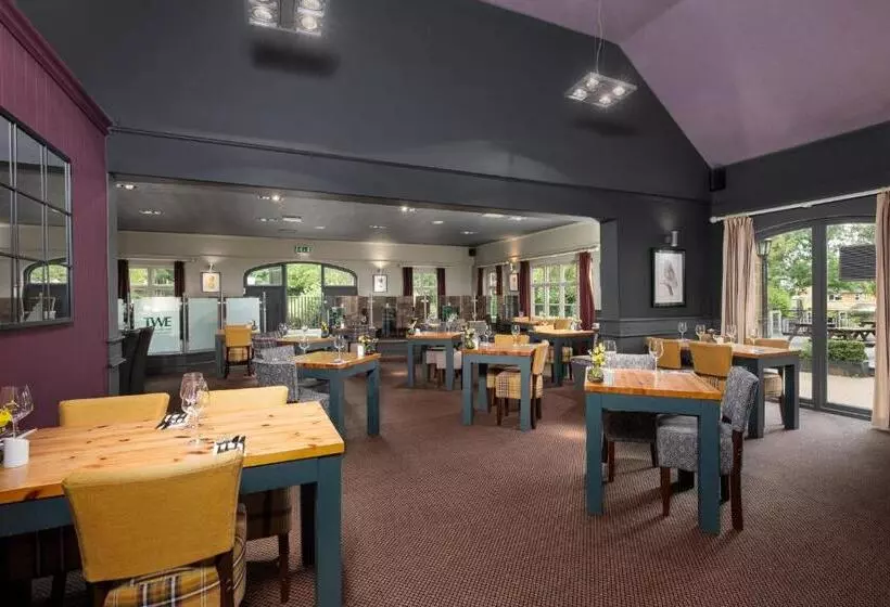 ホテル The World S End Northampton