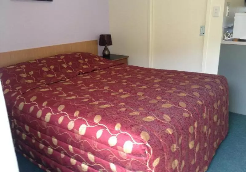 汽车旅馆  Bay Sands Seafront Studios