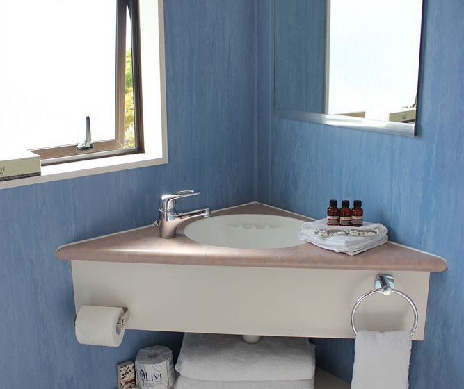 מוטל Parkside Lodge