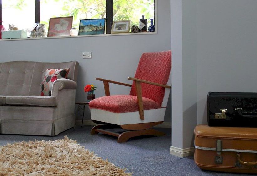 מוטל Parkside Lodge