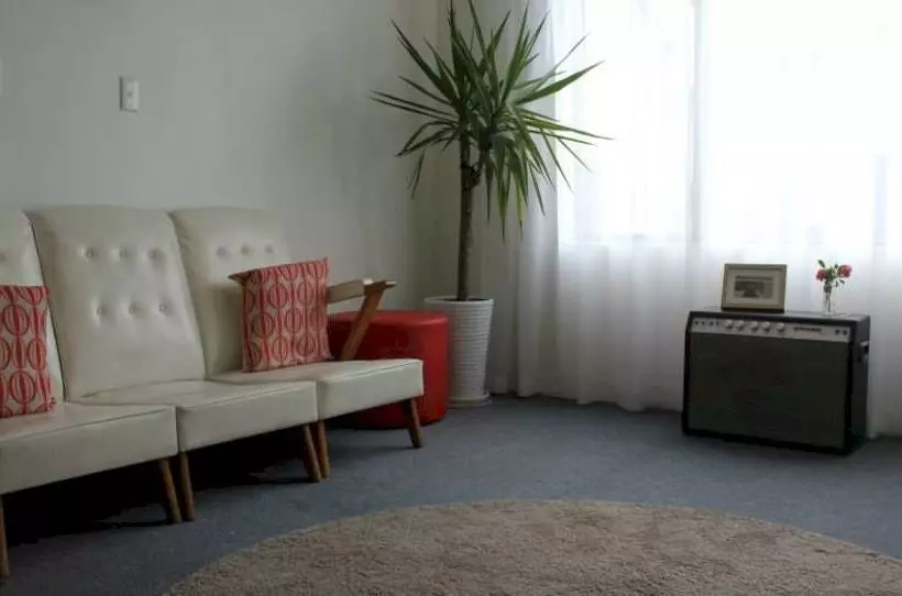 모텔 Parkside Lodge