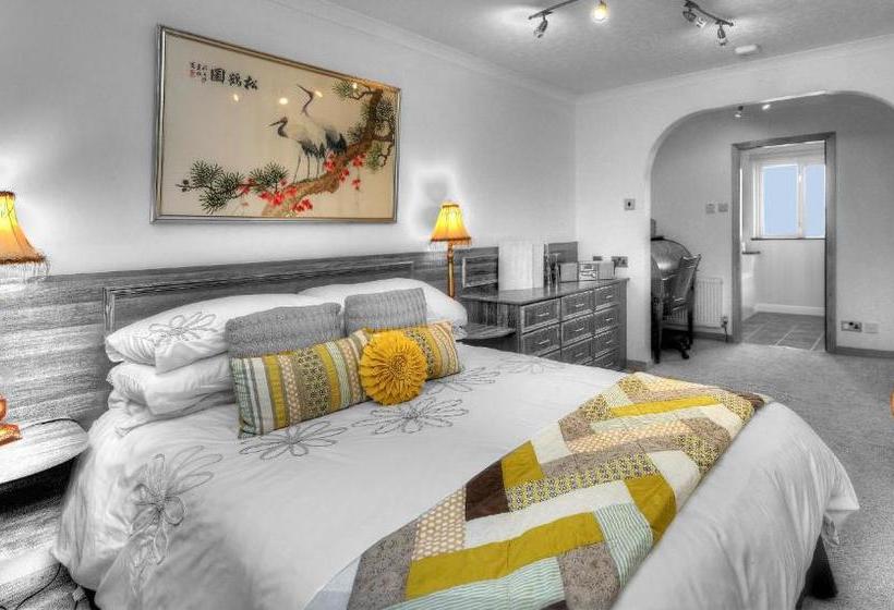 Pensjonat Grove Guest House