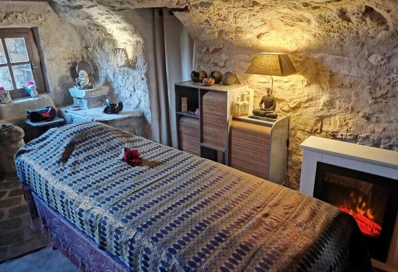 ベッドアンドブレックファースト La Chaumière Des Elfes, énigmes Et Magie