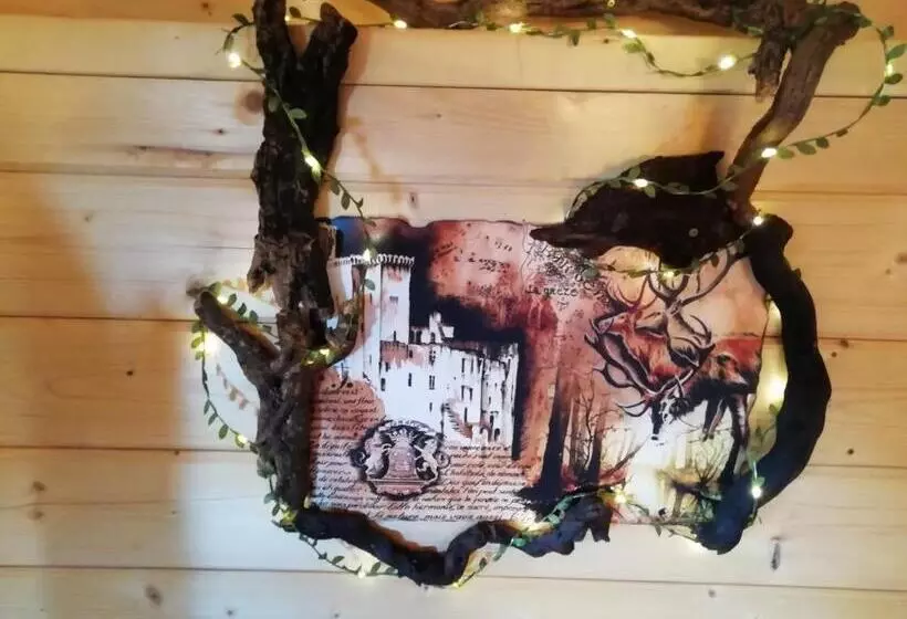 Aamiaismajoitus (B&B) La Chaumière Des Elfes, énigmes Et Magie