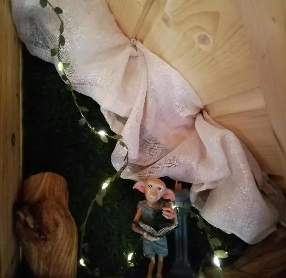 Aamiaismajoitus (B&B) La Chaumière Des Elfes, énigmes Et Magie