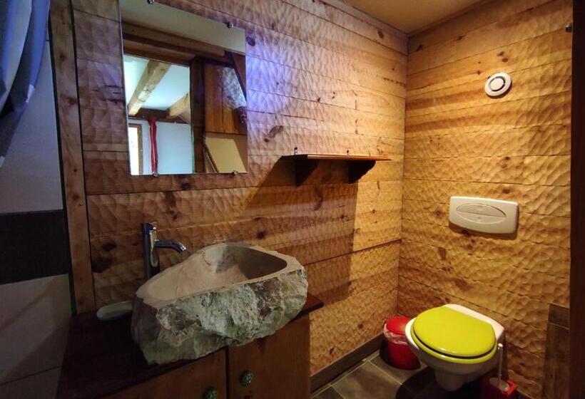 مبيت وإفطار Le Pré De La Fontaine