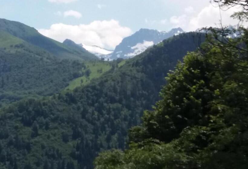 مبيت وإفطار Le Pré De La Fontaine