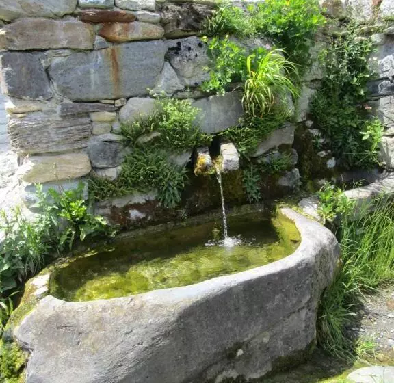 ベッドアンドブレックファースト Le Pré De La Fontaine
