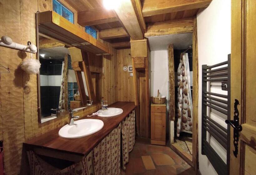 مبيت وإفطار Le Pré De La Fontaine