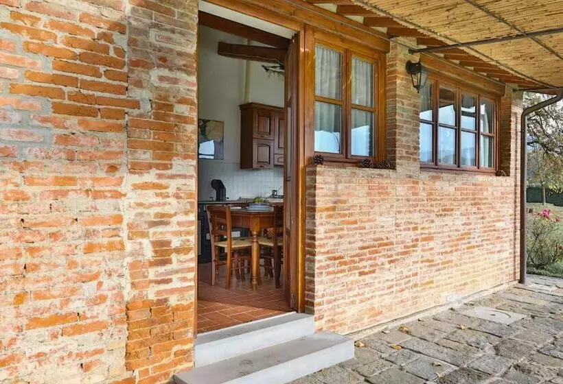 Hotelli Antico Borgo La Torre Agriturismo