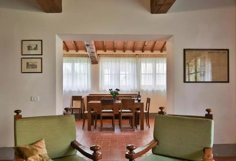 Hotelli Antico Borgo La Torre Agriturismo