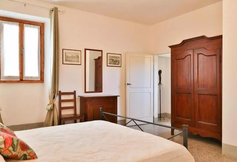 Hotelli Antico Borgo La Torre Agriturismo