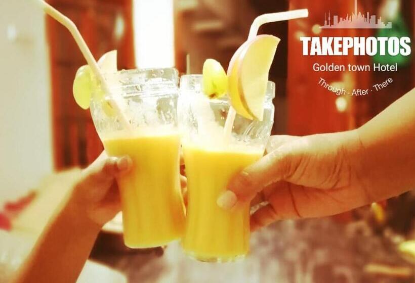 Отель Golden Town