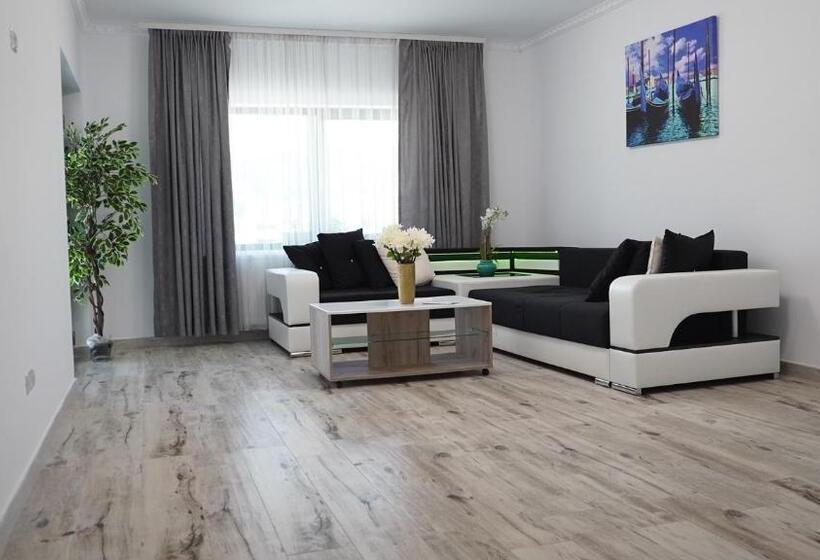 پانسیون Casa Rares & Karina