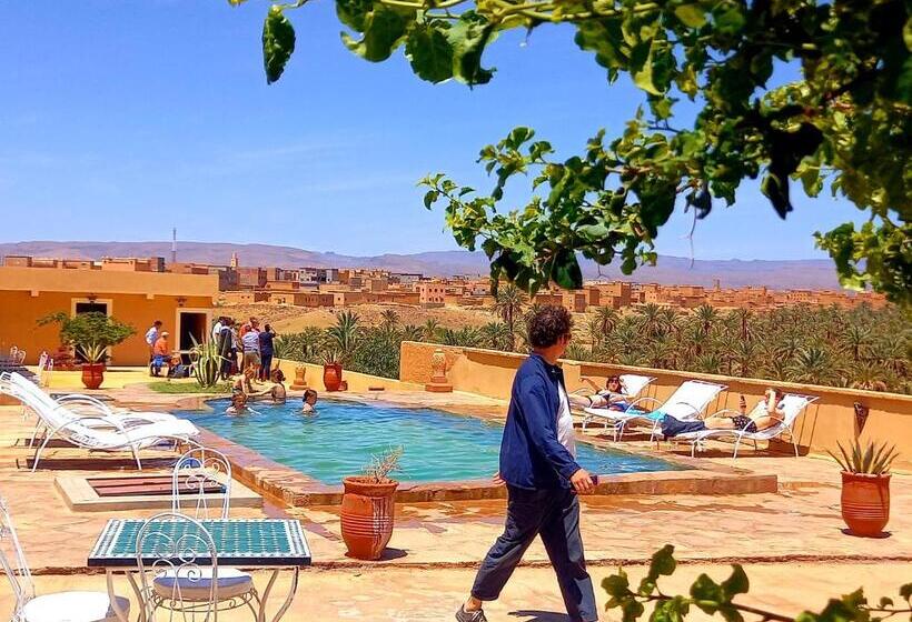 تختخواب و صبحانه Auberge Kasbah Ennakhile