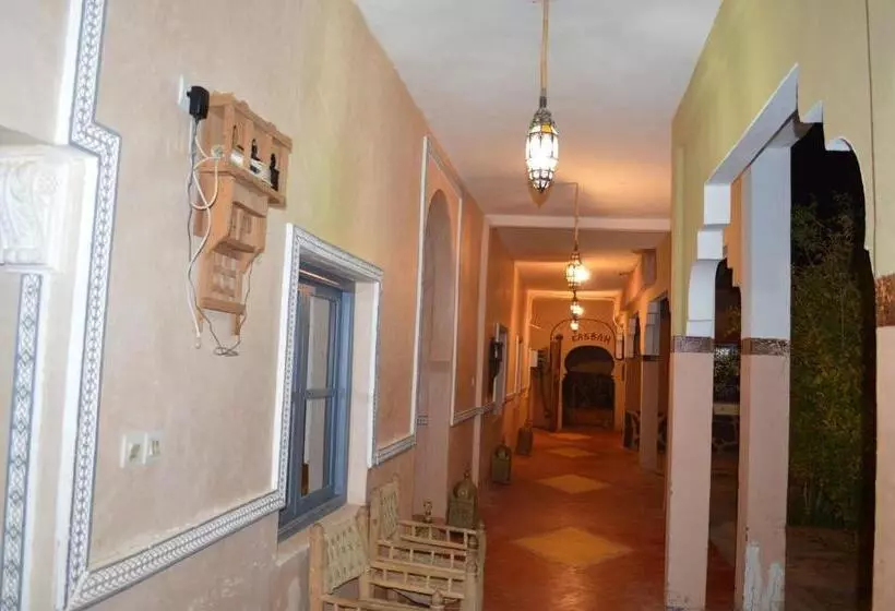 تختخواب و صبحانه Auberge Kasbah Ennakhile