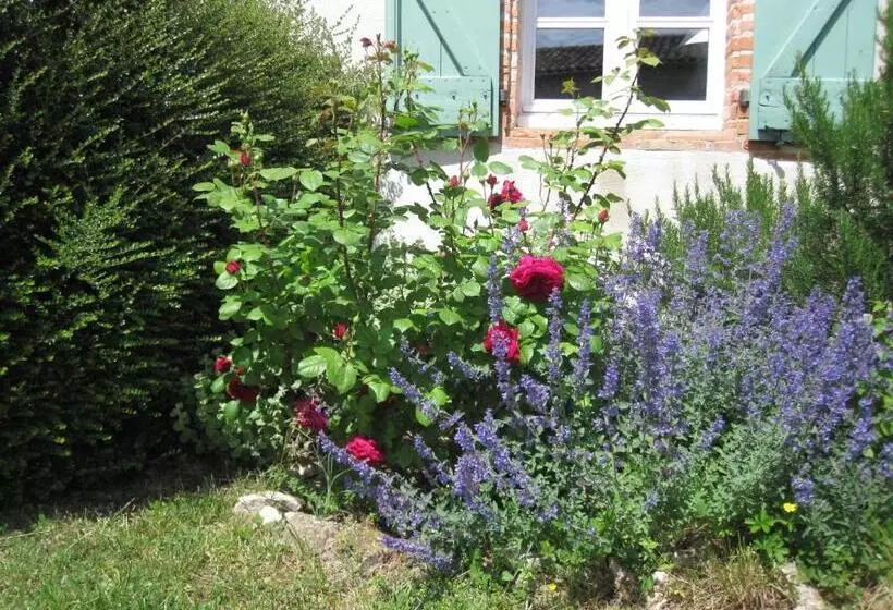 ベッドアンドブレックファースト Bellegarde