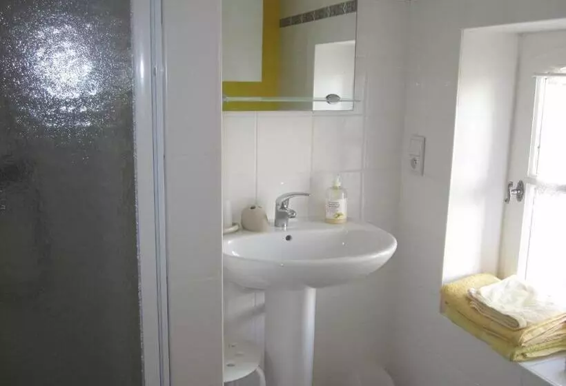 ベッドアンドブレックファースト Bellegarde