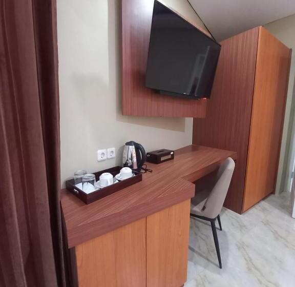 فندق Grand Avira