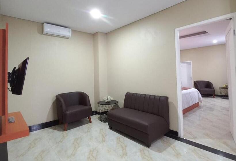 فندق Grand Avira