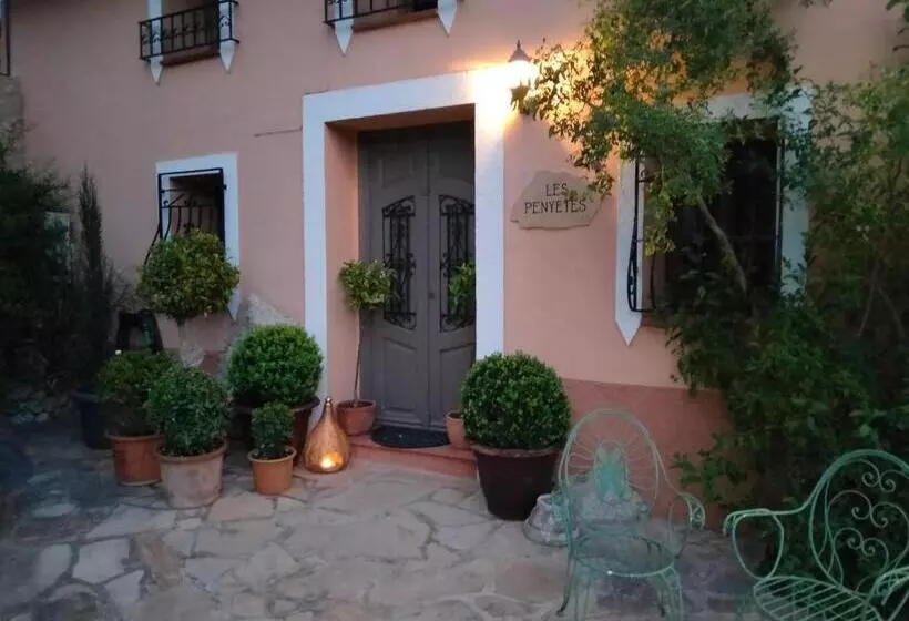 Les Penyetes Boutique Bed And Breakfast