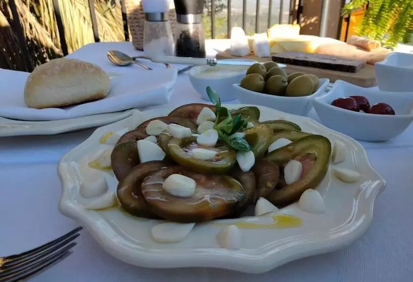 Les Penyetes Boutique Bed And Breakfast