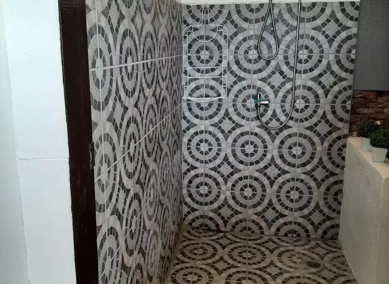 Majatalo Ella S Beach House