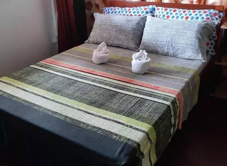 Majatalo Ella S Beach House