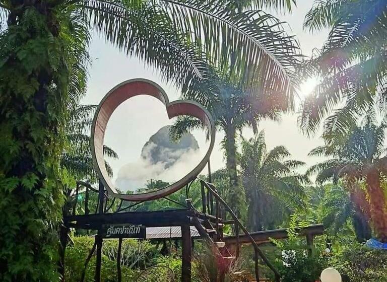 Пансион Koom Kachanaan