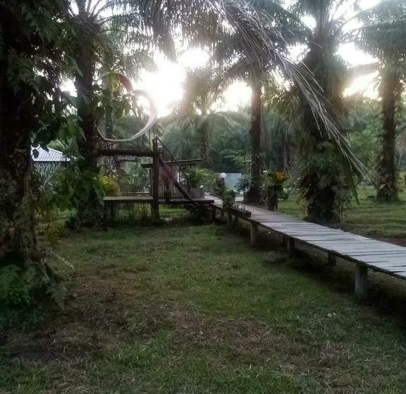 Пансион Koom Kachanaan