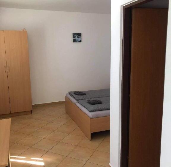 ペンション Penzion Adamčík