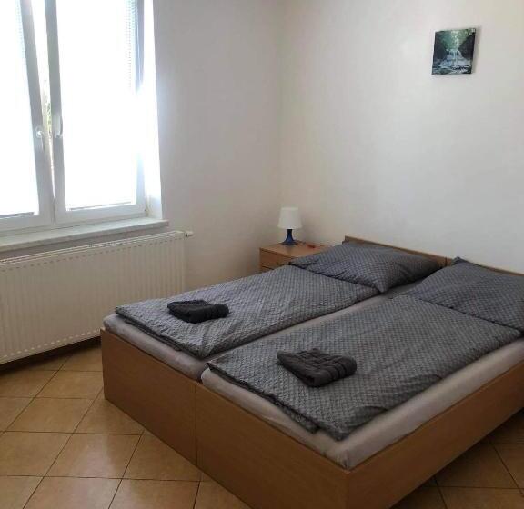 ペンション Penzion Adamčík