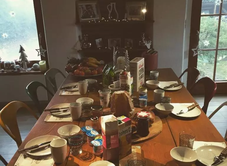 Aamiaismajoitus (B&B) Lamaisonrouge Chambre D Hôtes