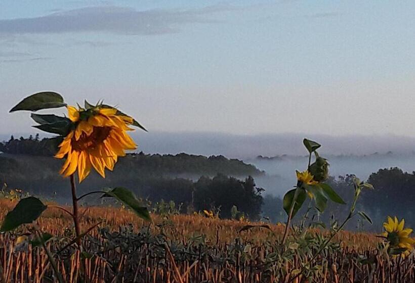 مبيت وإفطار Bastida De Beata