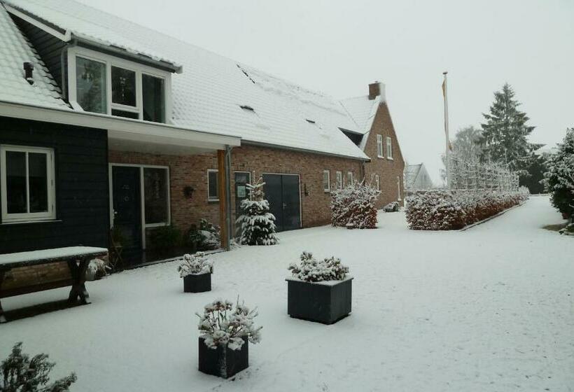 Aamiaismajoitus (B&B) Bed&breakfast Hoornaar